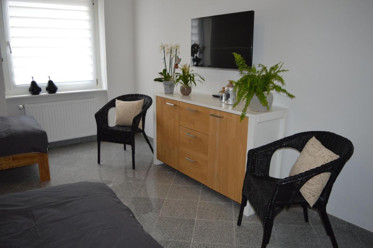 Henry Ii Apartment